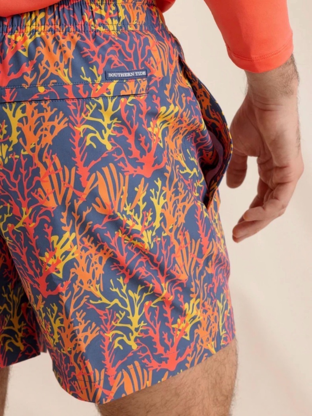 Southern Tide Men's Coral Hideaway Swim Trunks  large